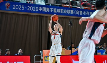 投注选项-惨遭18分大逆转！广东主帅弄巧成拙，惜败家乡球队