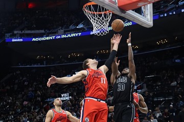 惨败快船比赛中为数不多的亮点，内线新星在篮网真是被埋没了？